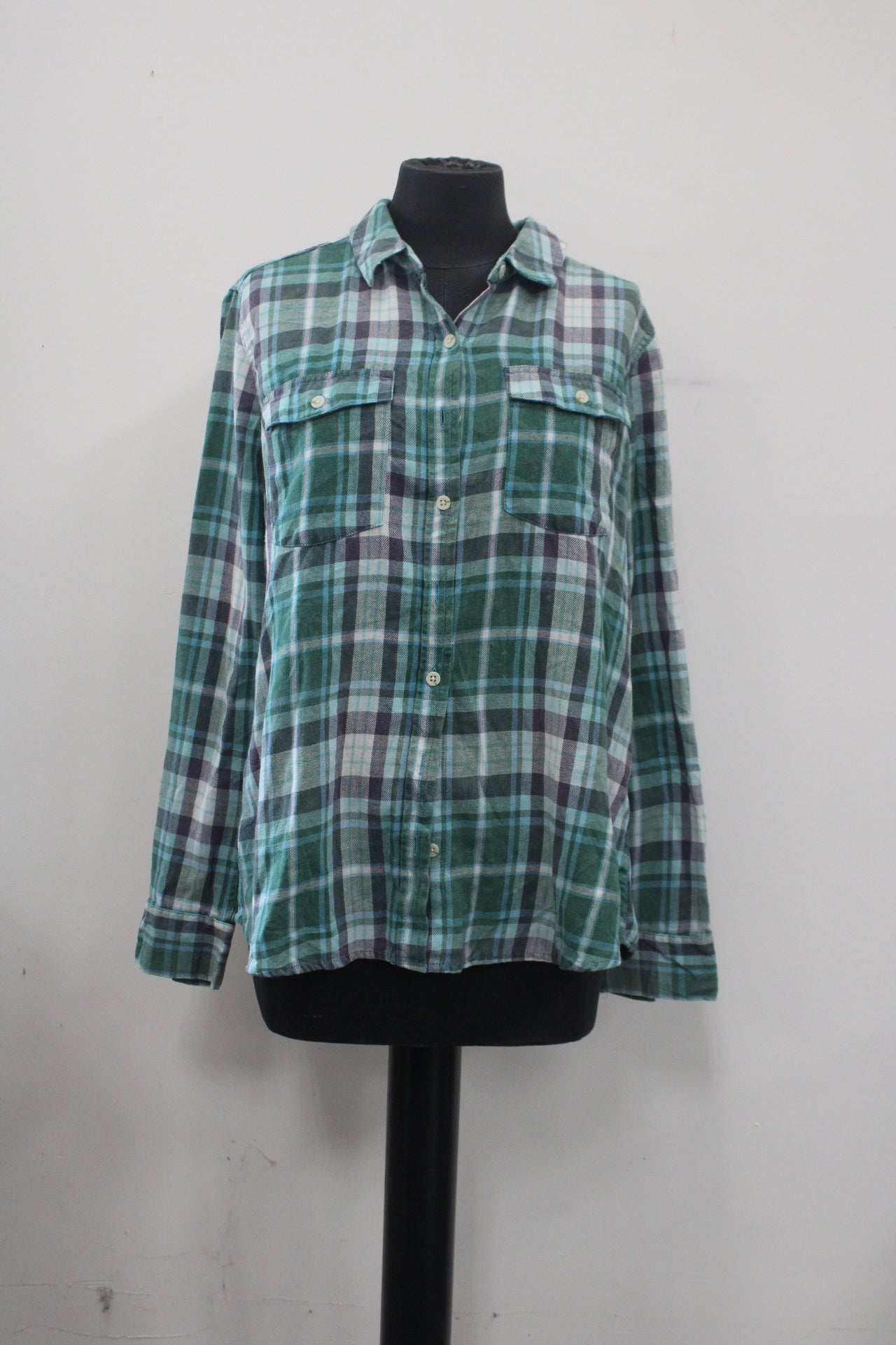 Mossimo Clothing green and black flannel. Oversized