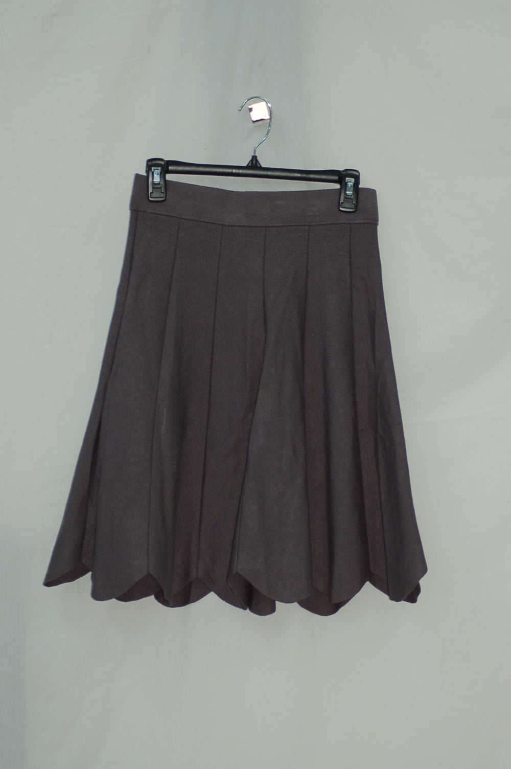 Olivia Grace Scalloped Pull-On Skirt Quiet Shade XS