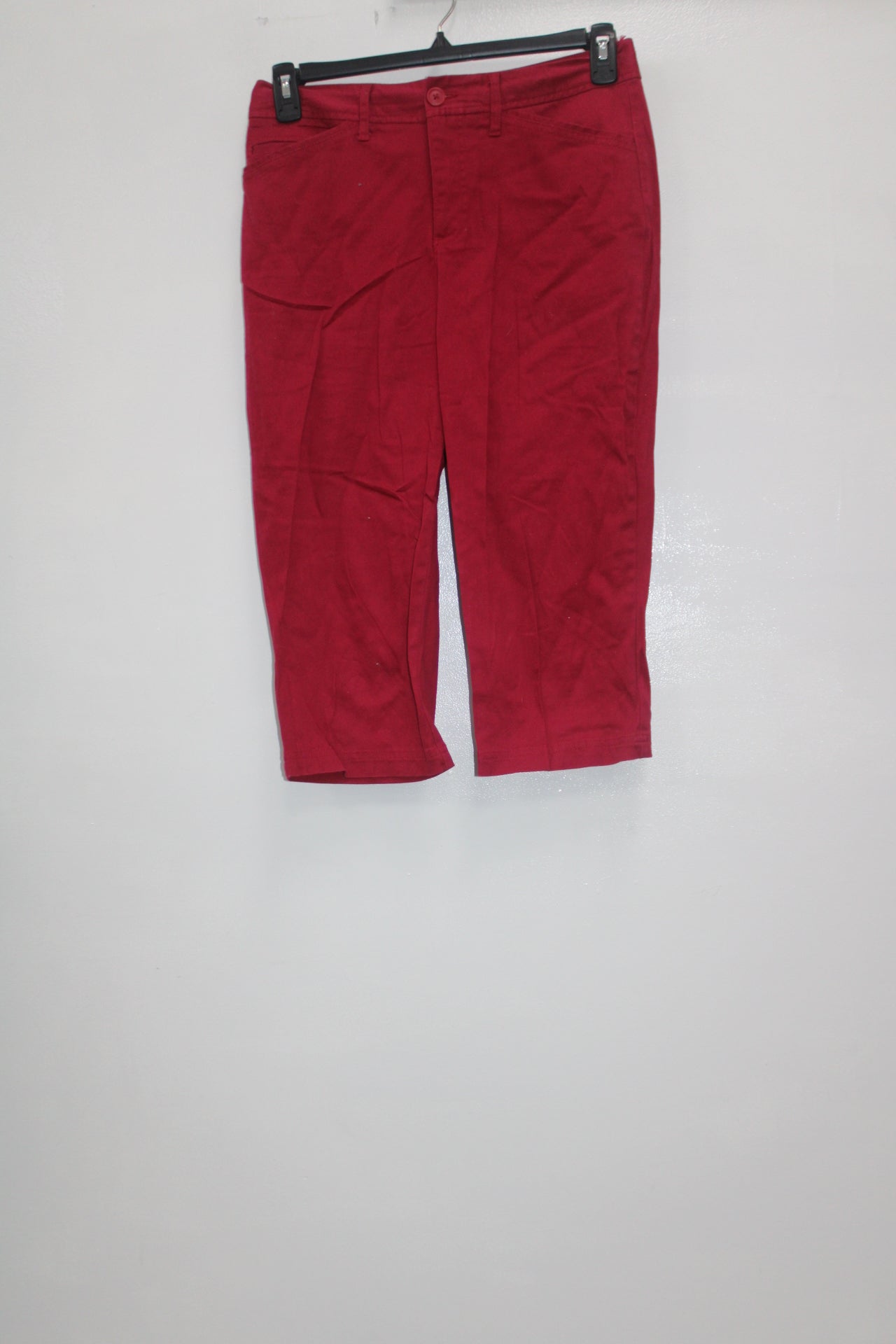 St John's Bay Women's Capri Red 8 Pre-Owned