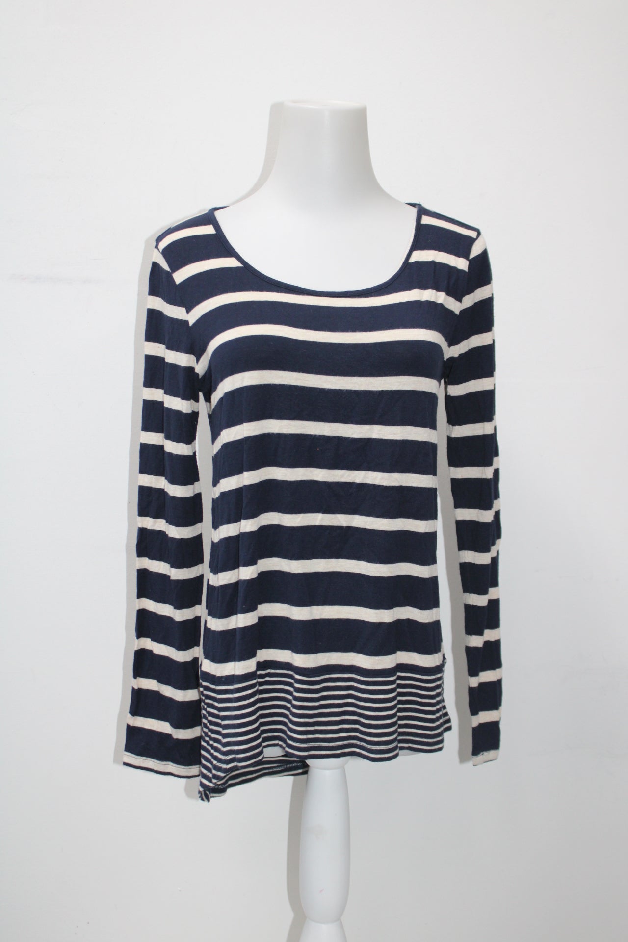 Olive & Oak Women's Top Blue XS Pre-Owned