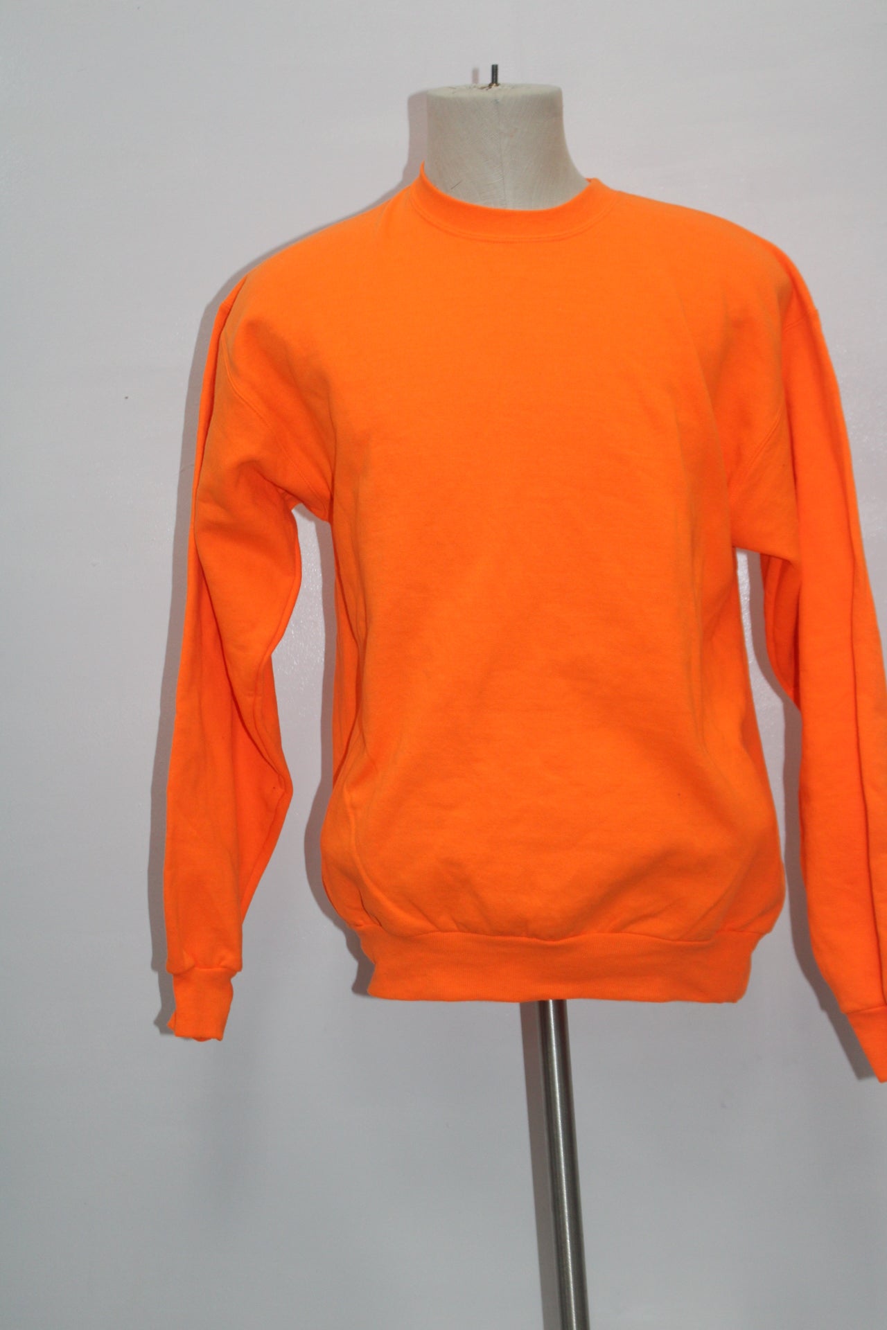 Hanes Men Comfort Blend Sweatshirt, Orange, M - New Without Tag 14778