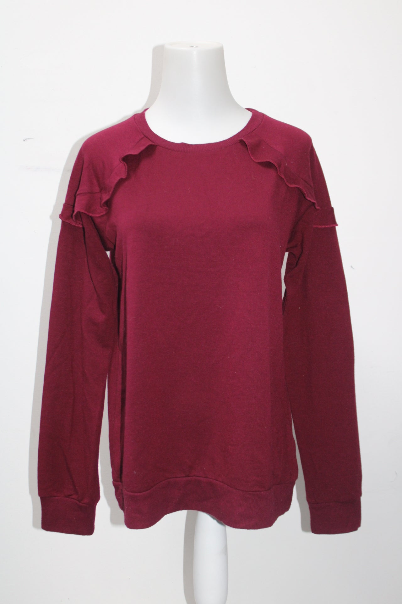 Liz Claiborne Women's Top Burgundy PM Pre-Owned