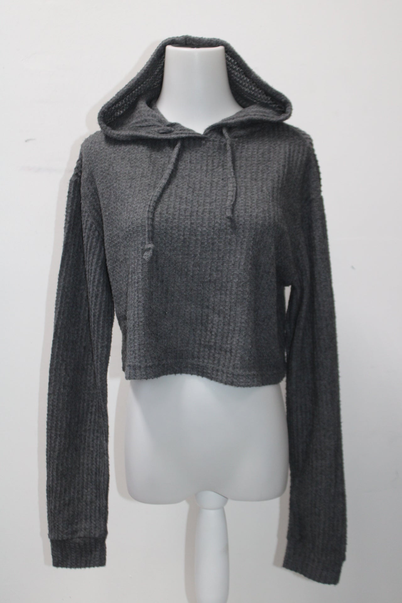 Cabin Fever Women's Top Gray M Pre-Owned