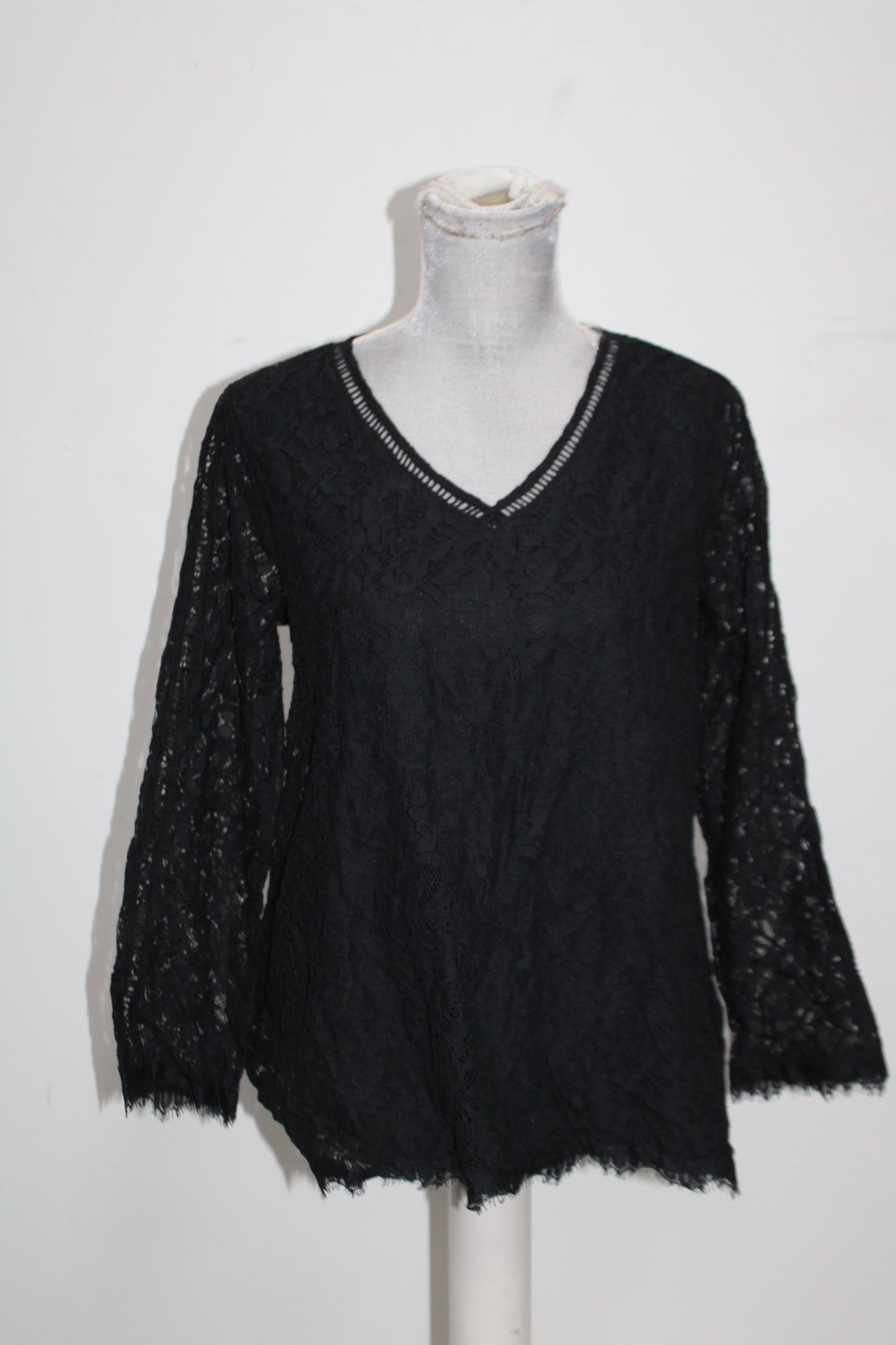 Style Co Petite Lace Swing Top Deep Black PS
