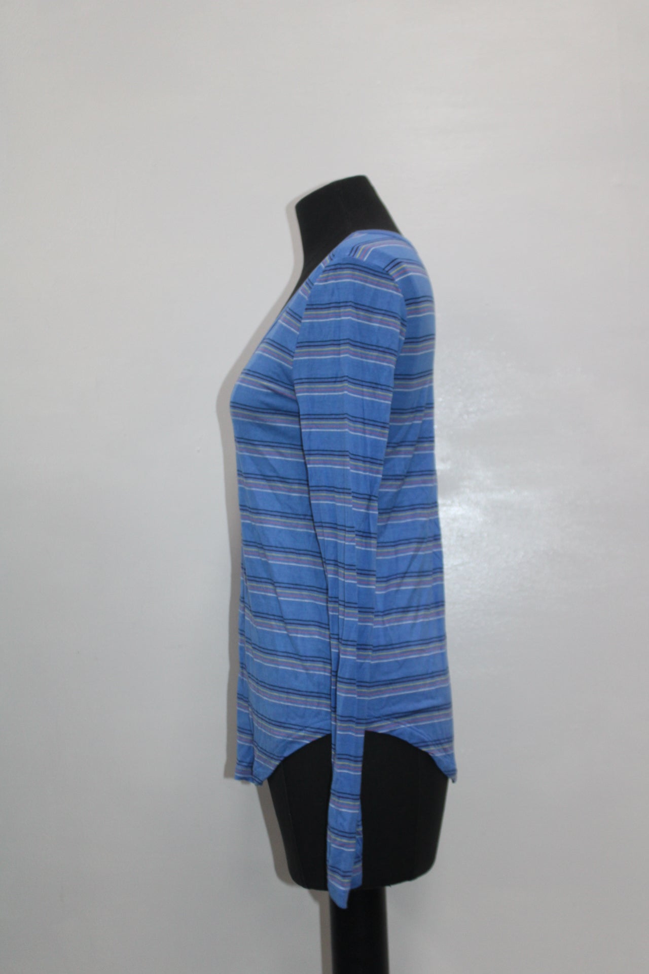 SO Favorite Women Blouse Blue XS Pre-Owned