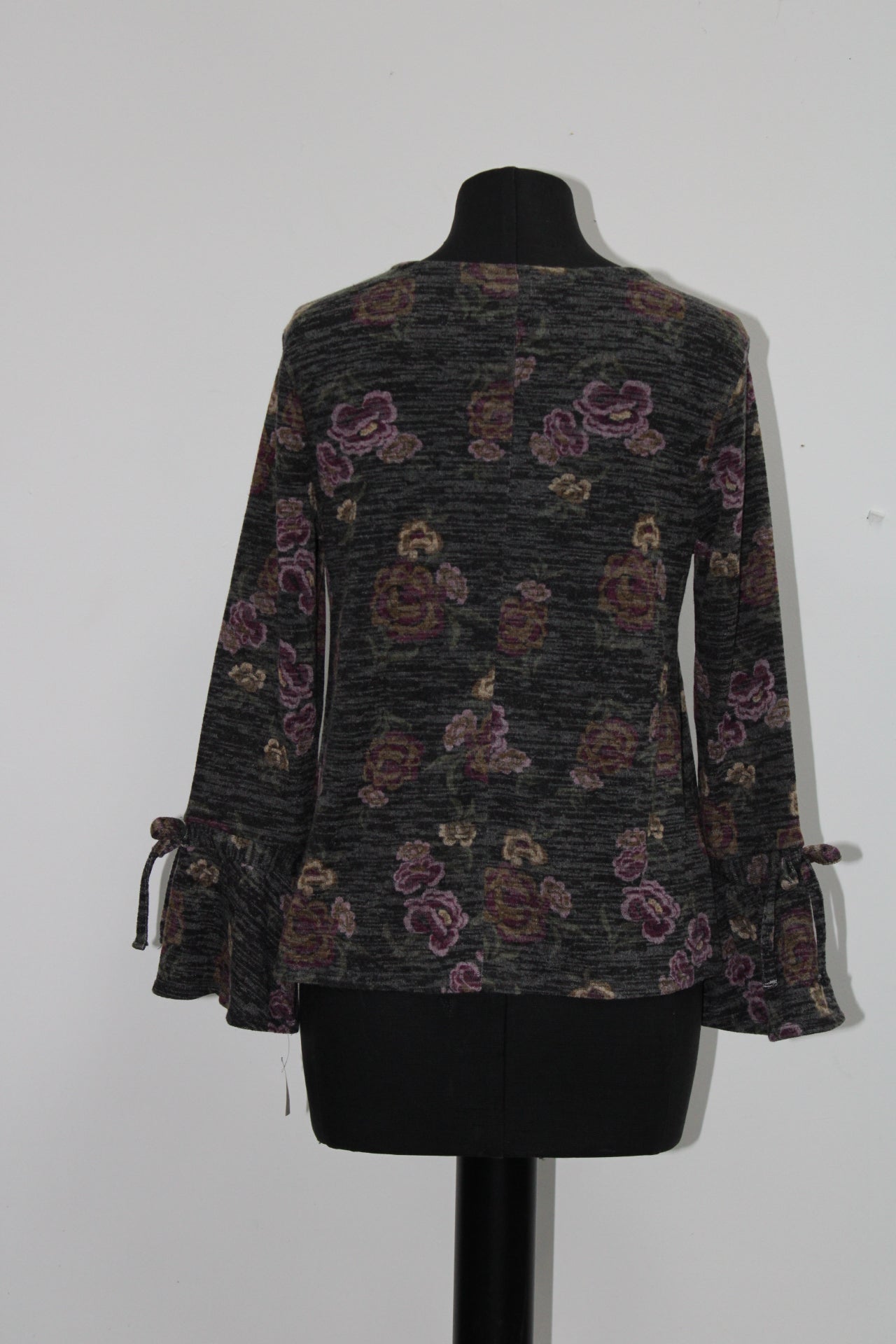 Style & Co Long Sleeve Tie Floral Top Black PS