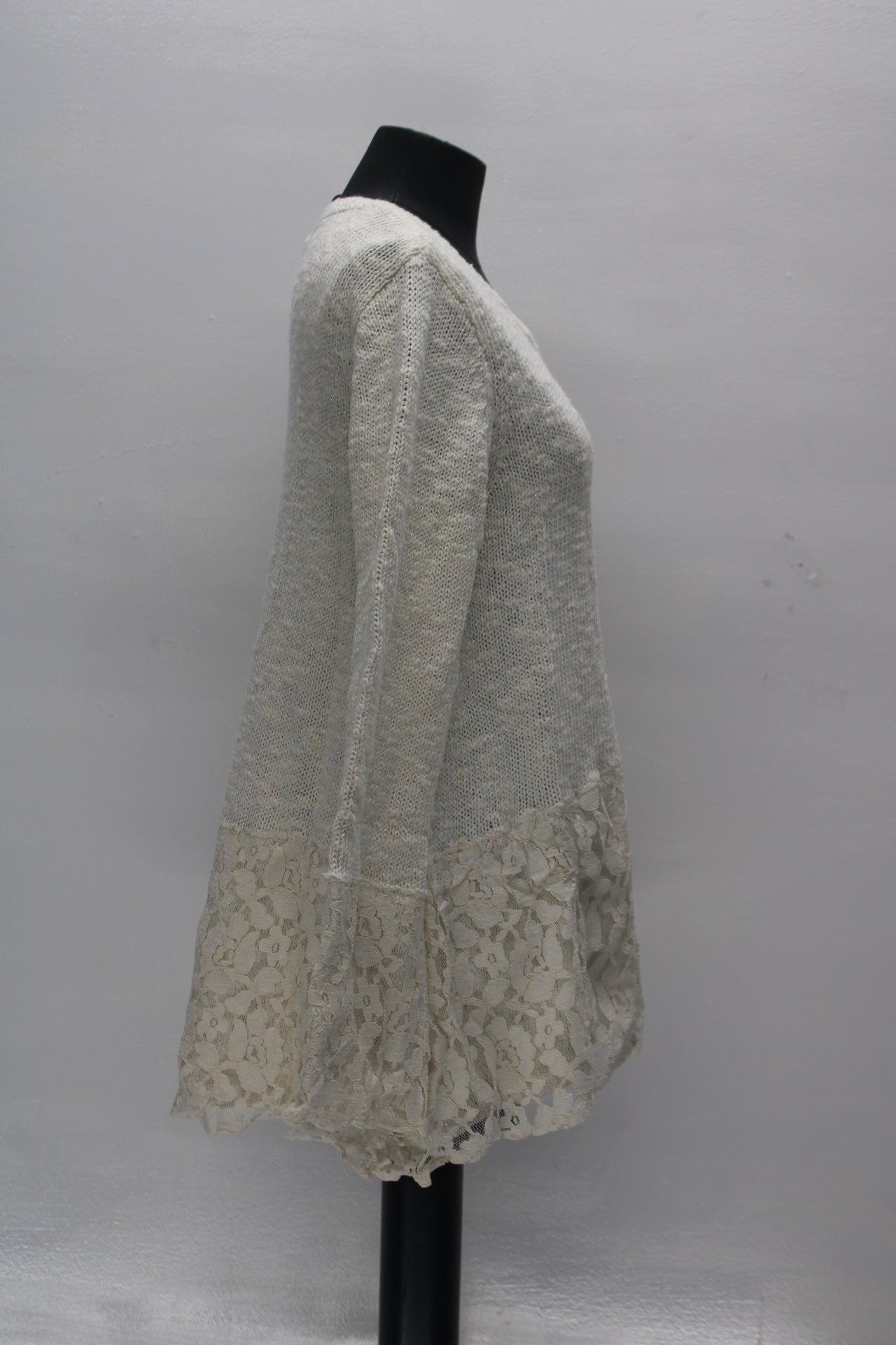 Style Co Petite Lace-Hem Bell-Sleeve Sw Warm Ivory PXS