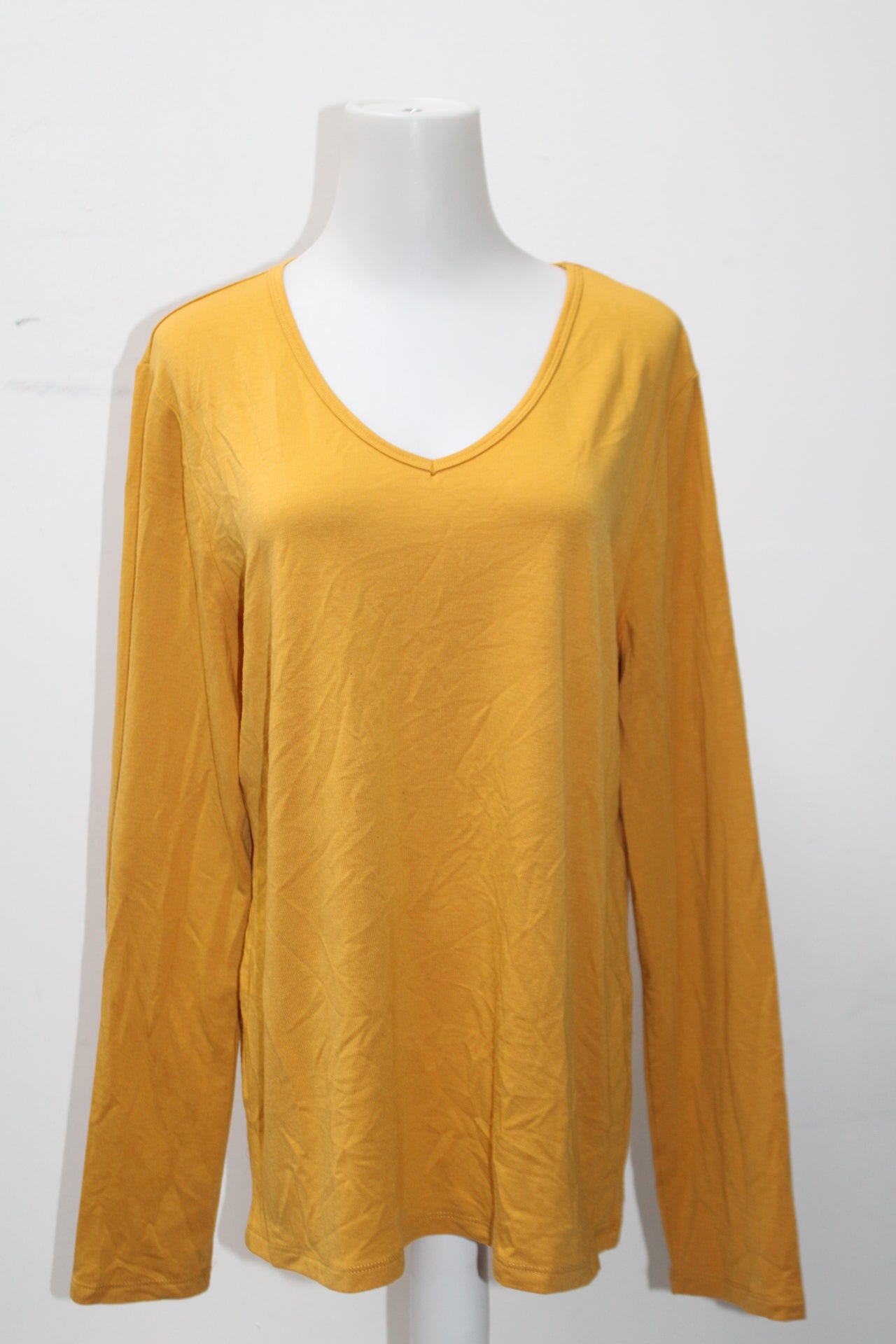 Time and Tru Women's Top Yellow L Pre-Owned