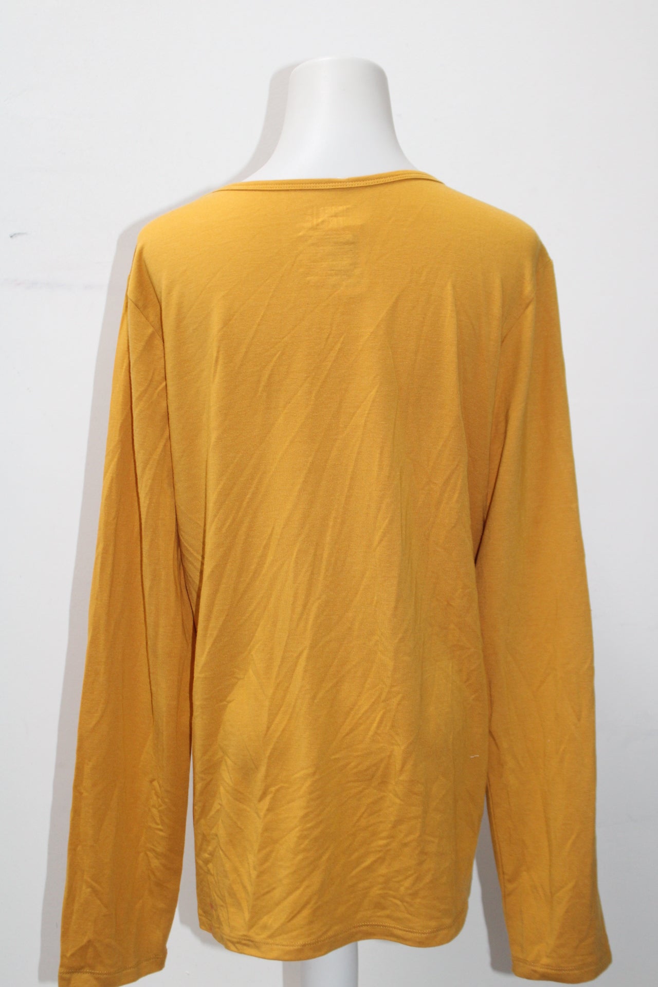 Time and Tru Women's Top Yellow L Pre-Owned