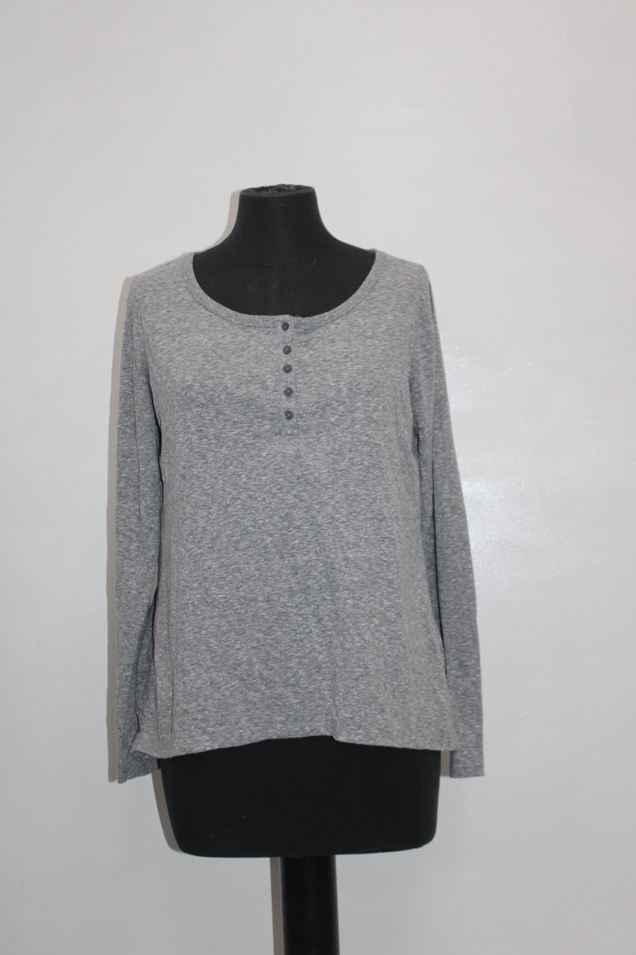 Mossimo Women Blouse Gray L Pre-Owned