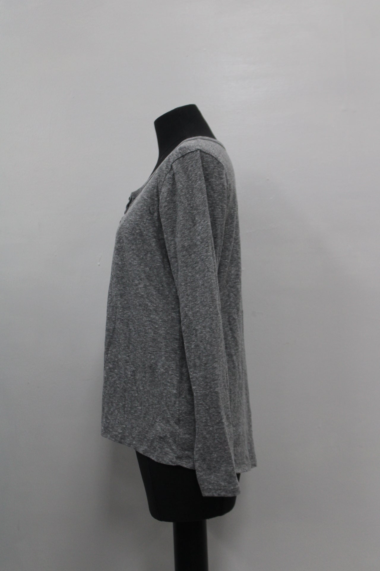 Mossimo Women Blouse Gray L Pre-Owned