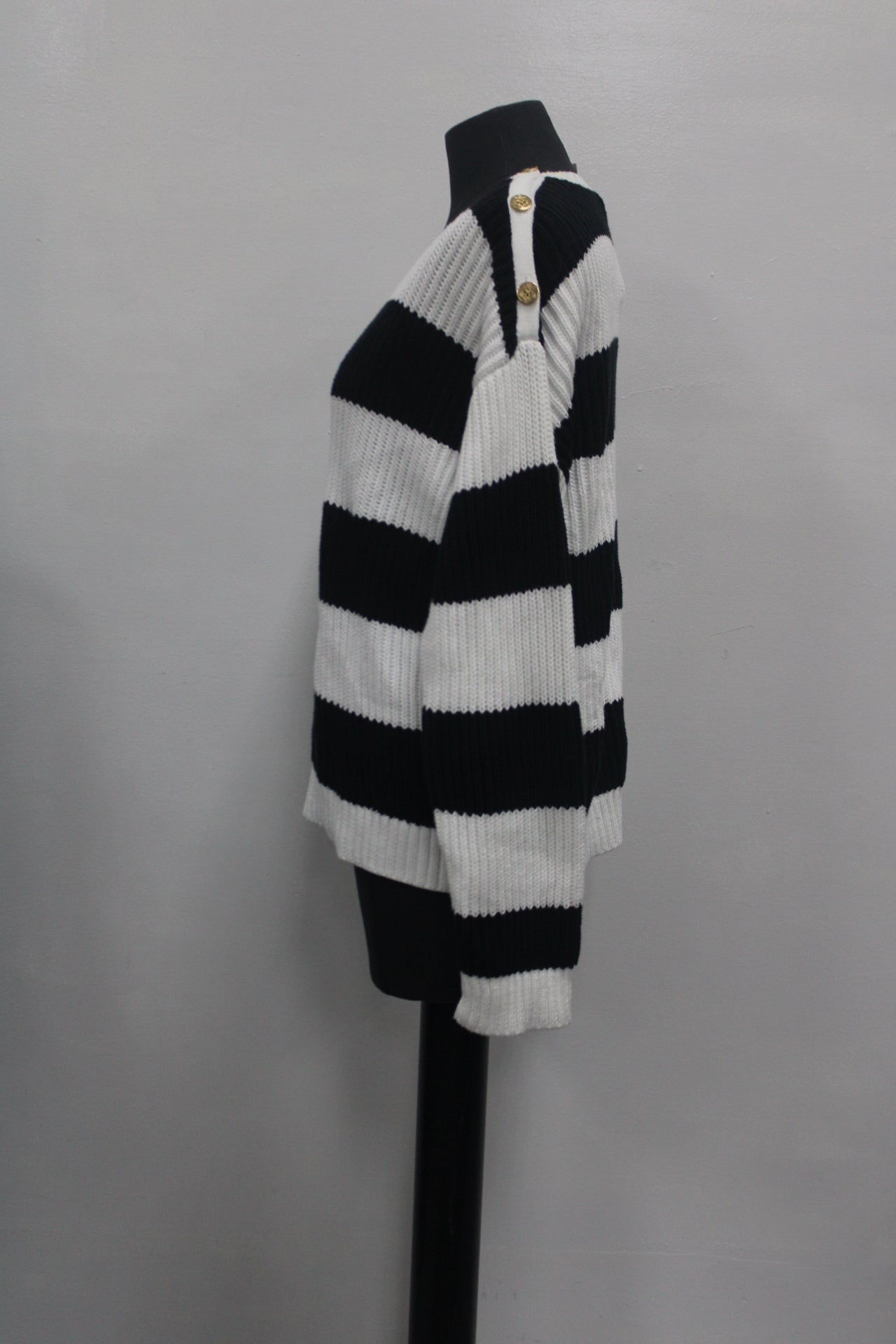 Lauren Ralph Lauren Women Striped Sweater, Black, PM-  NEW WITHOUT TAG 14815