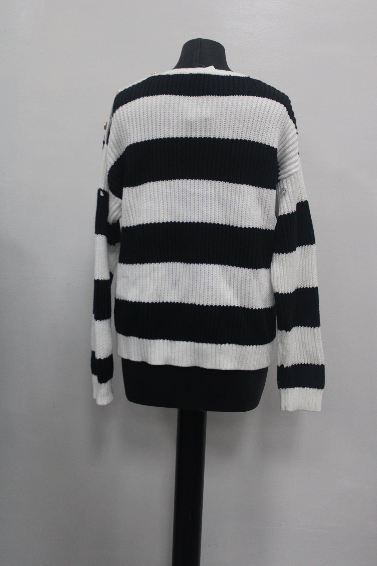 Lauren Ralph Lauren Women Striped Sweater, Black, PM-  NEW WITHOUT TAG 14815