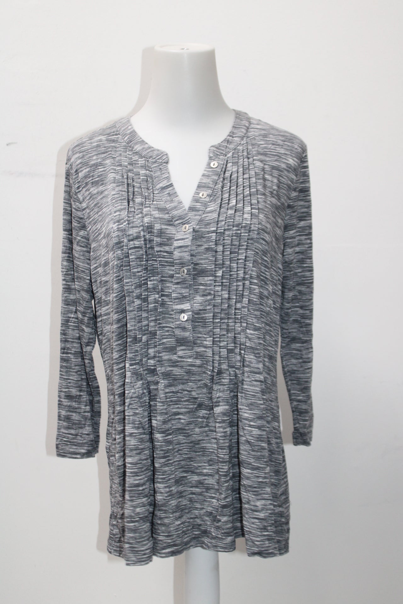 Croft & Barrow Women's Top Gray PL Pre-Owned