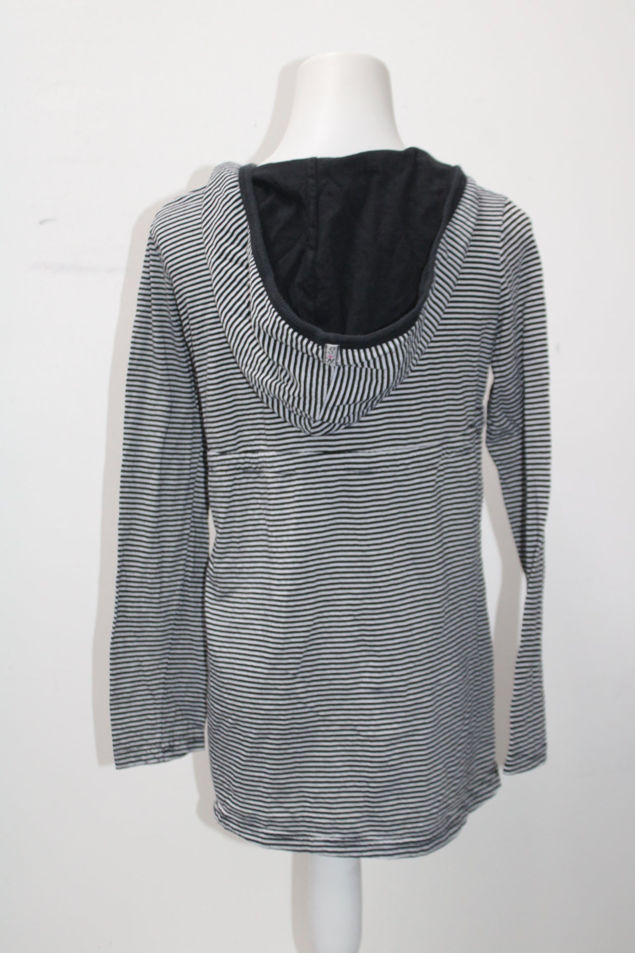 So Nikki Women's Top Black L Pre-Owned