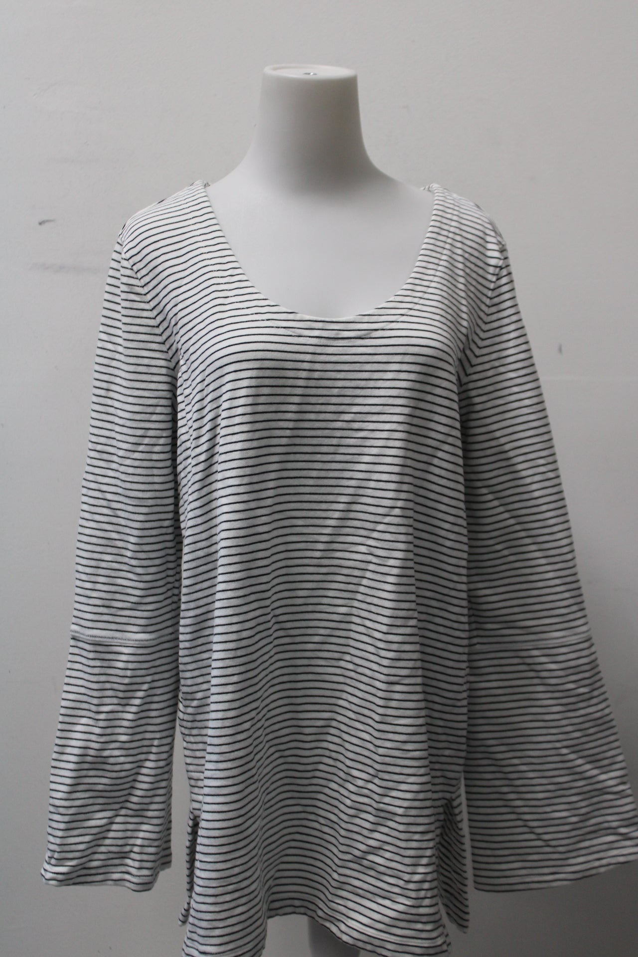 Daily Ritual Women's Top White L Pre-Owned