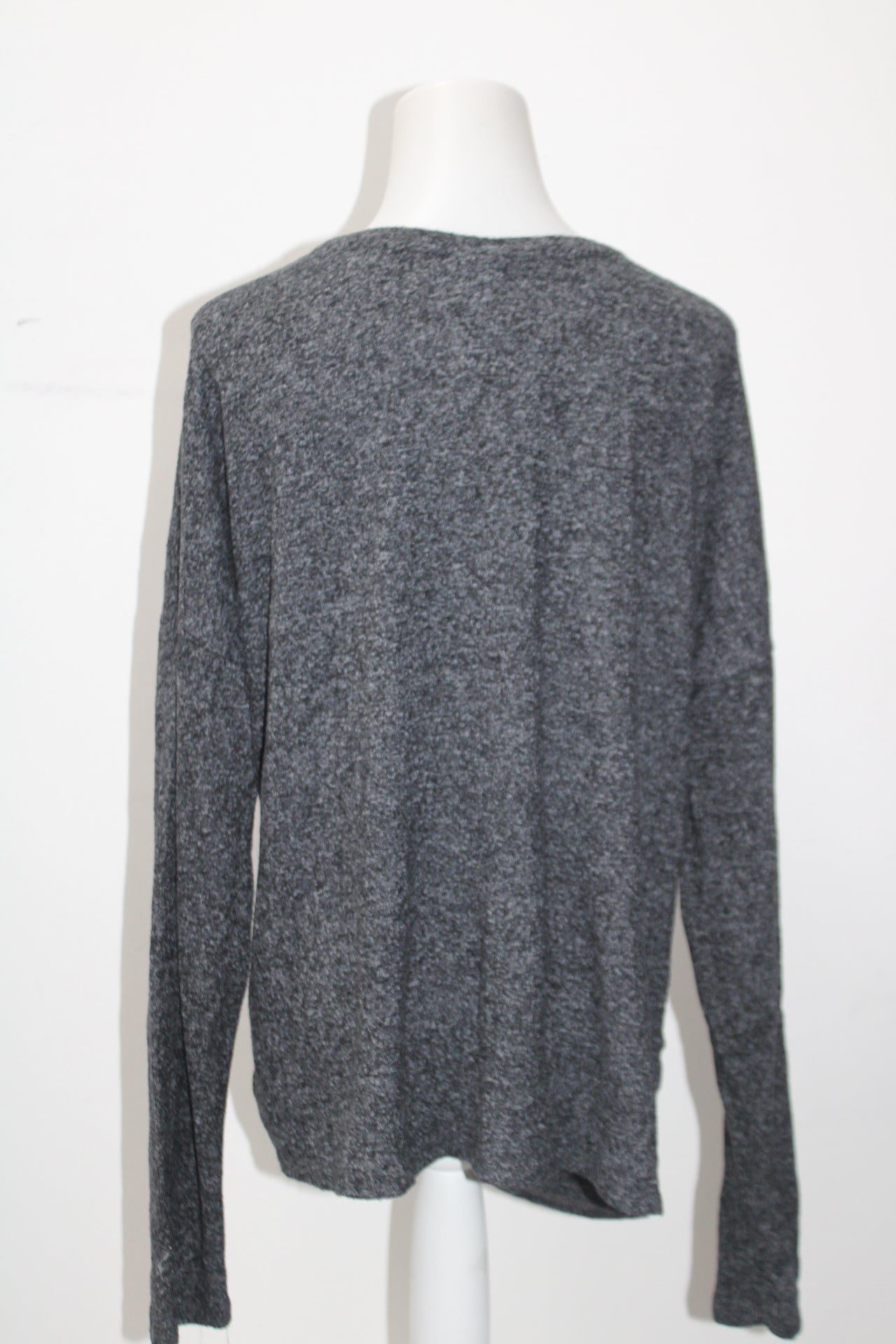 A new day Women's Top Gray M Pre-Owned