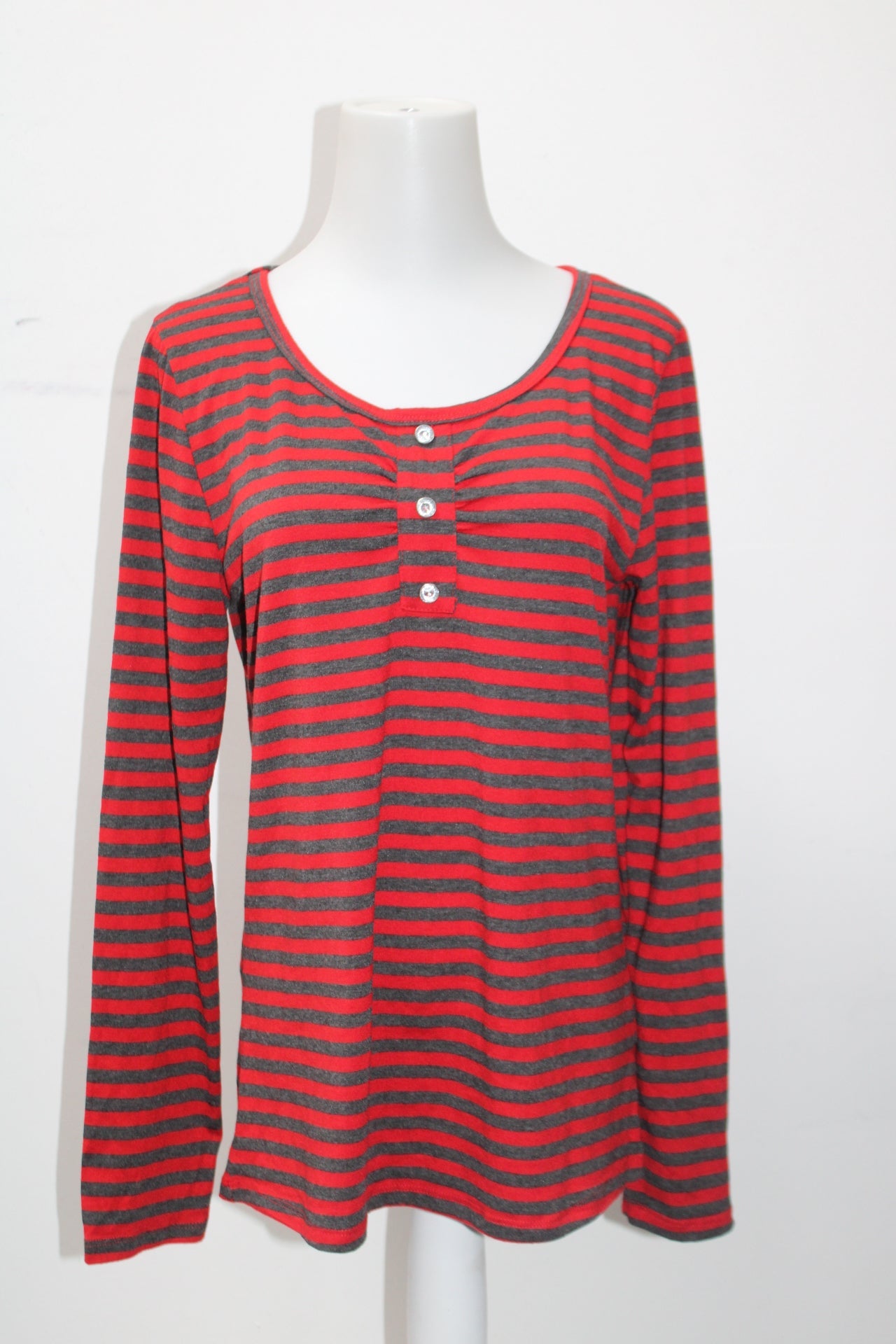 Buzz Collection Women's Top Red XL Pre-Owned