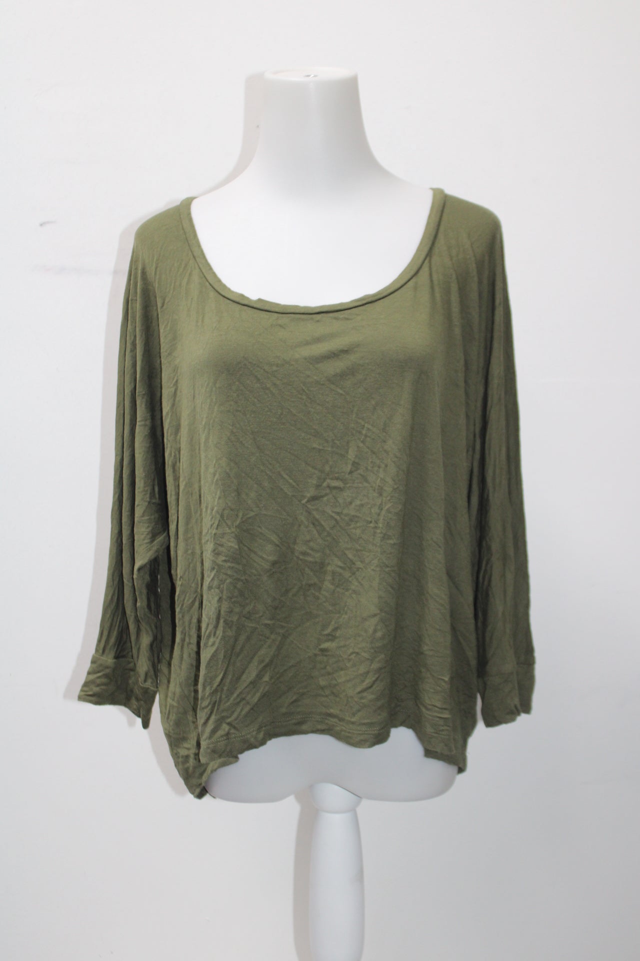 Aero  Women's Top Green L Pre-Owned