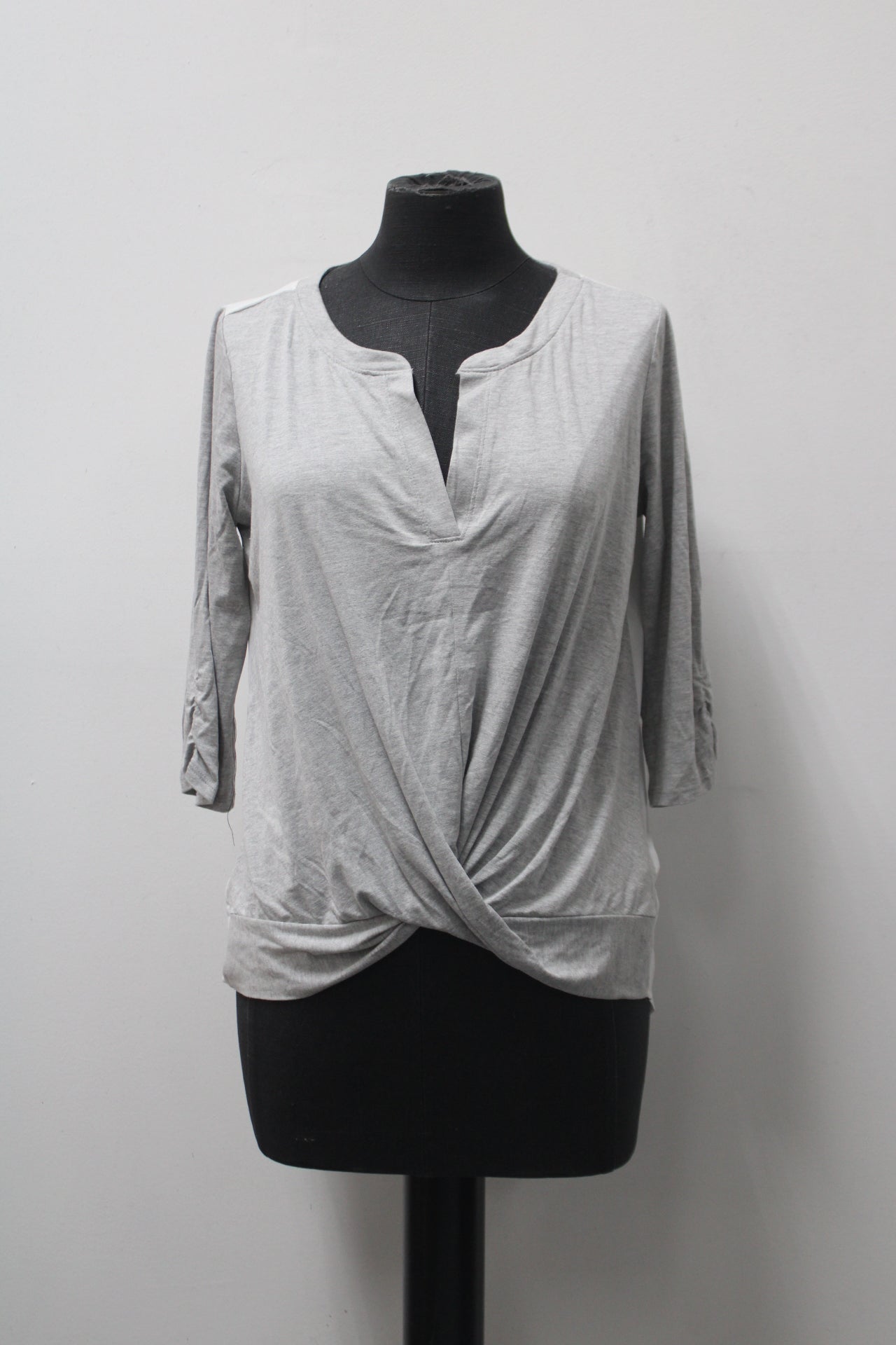 White House Black Market Women's Top White XXS Pre-Owned