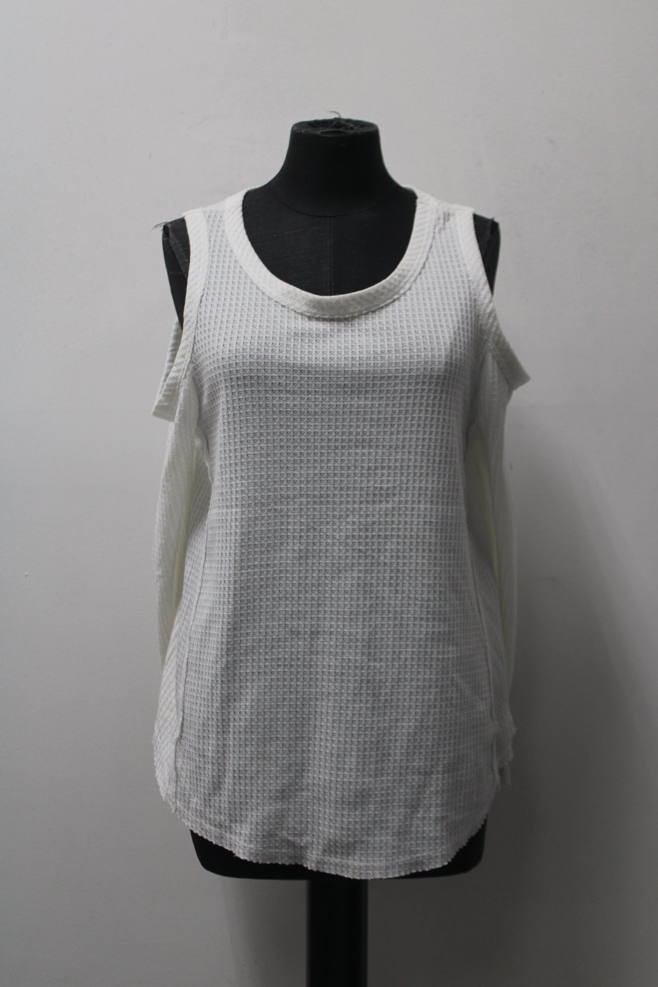 Love Marks Women's Top White M Pre-Owned