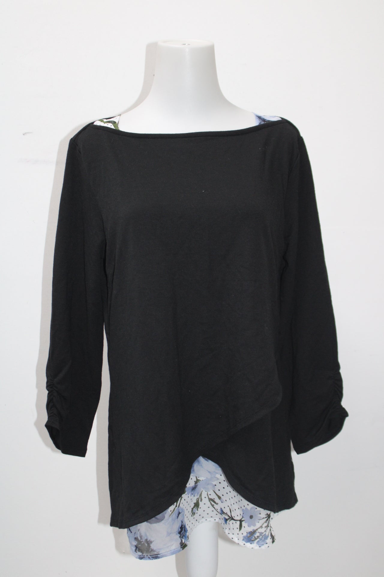 AGB Women's Top Black M Pre-Owned