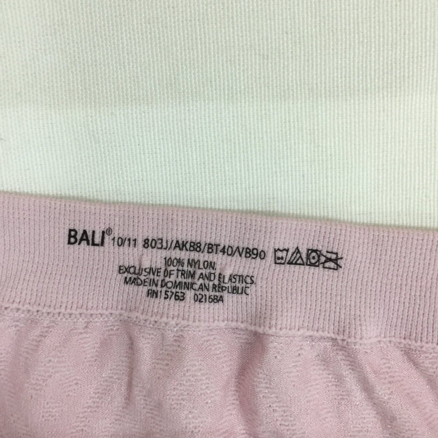 Bali Bali Comfort Revolution Microf Hush Pink Retro Diamond 11