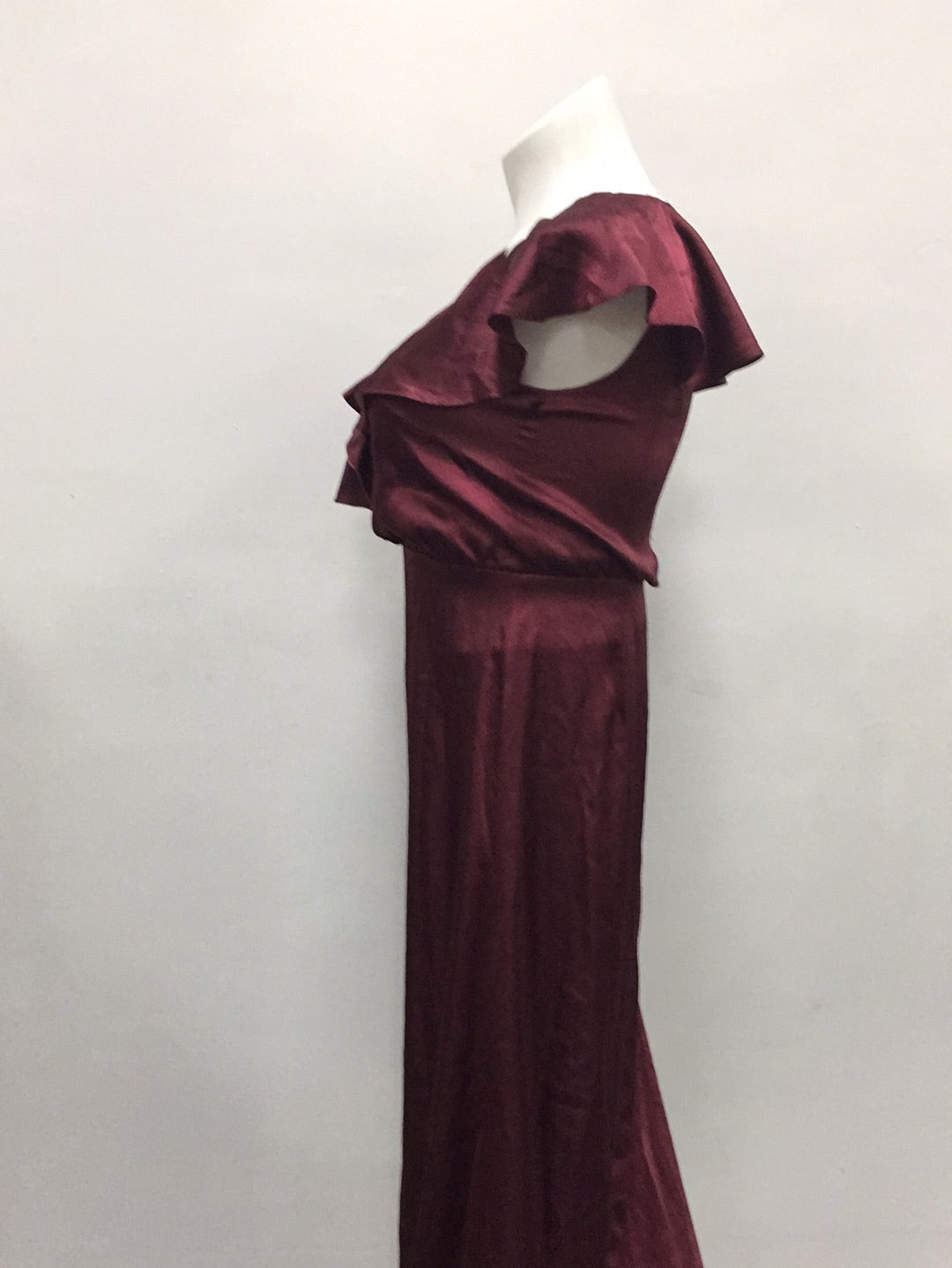 ADRIANNA PAPELL SILKY FLUTTER SLEEVE EVENING DRESS BURGUNDY 8 - NEW WITHOUT TAG 6063