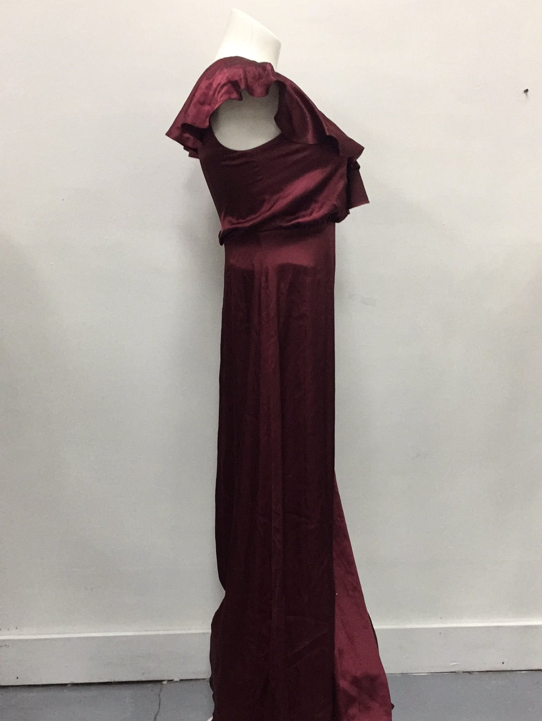 ADRIANNA PAPELL SILKY FLUTTER SLEEVE EVENING DRESS BURGUNDY 8 - NEW WITHOUT TAG 6063